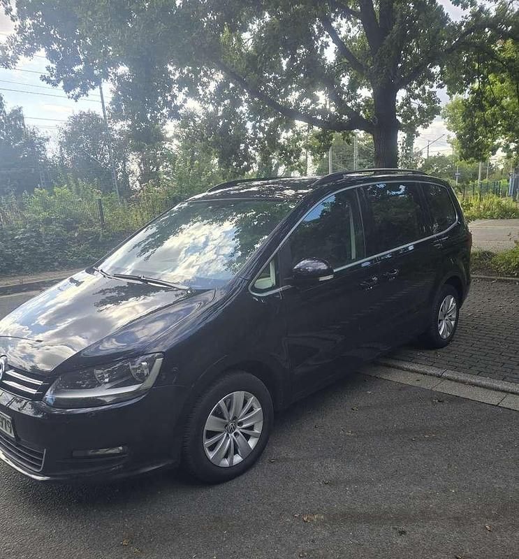 Gebraucht VW Sharan Match 150 PS (110 kW) 2013 Schwarz Van / Kleinbus