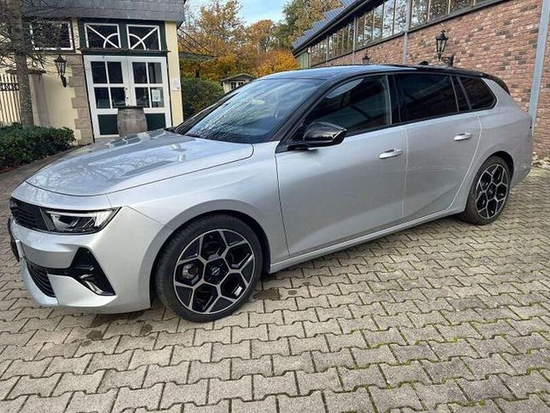Gebraucht Opel Astra 131 PS (96 kW) 2024 Grau Kombi