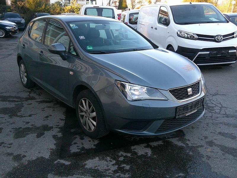 Grau Gebraucht 2013 Seat Ibiza Style Limousine | 2.990 € (Guter Preis) - Bild 1/4