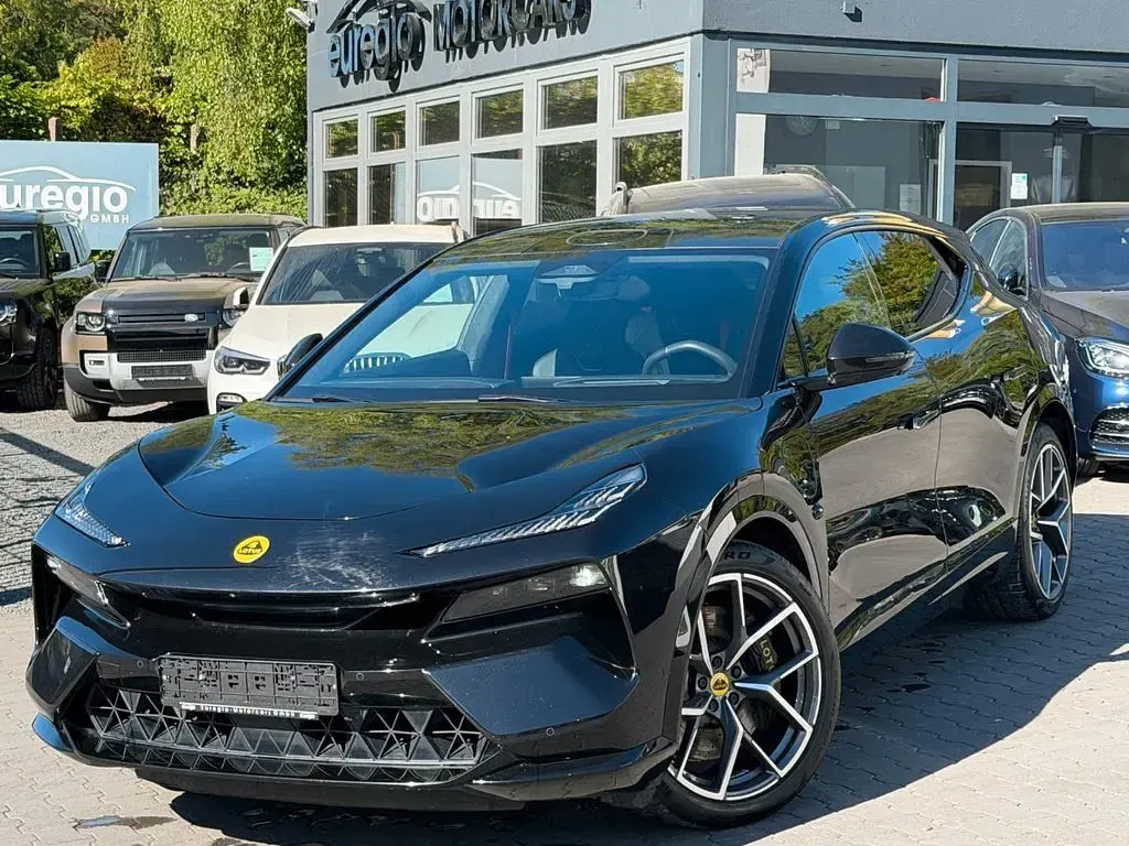 Używany Lotus Eletre 450 kW (612 KM) 2023 Czarny SUV