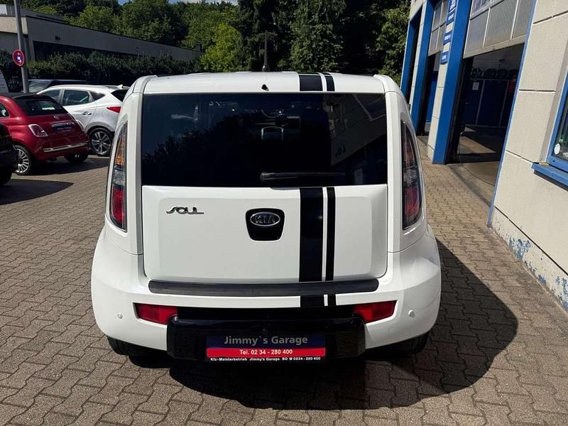 Gebraucht Kia Soul 126 PS (92 kW) 2011 Weiß SUV