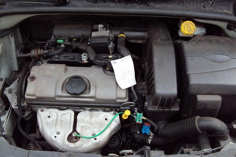 Gebraucht Citroën C2 Tonic 60 PS (44 kW) 2009 Weiß Kleinwagen