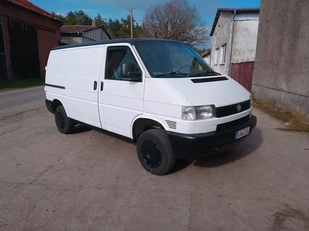 Gebraucht VW T4 88 PS (64 kW) 2001 Weiß Van