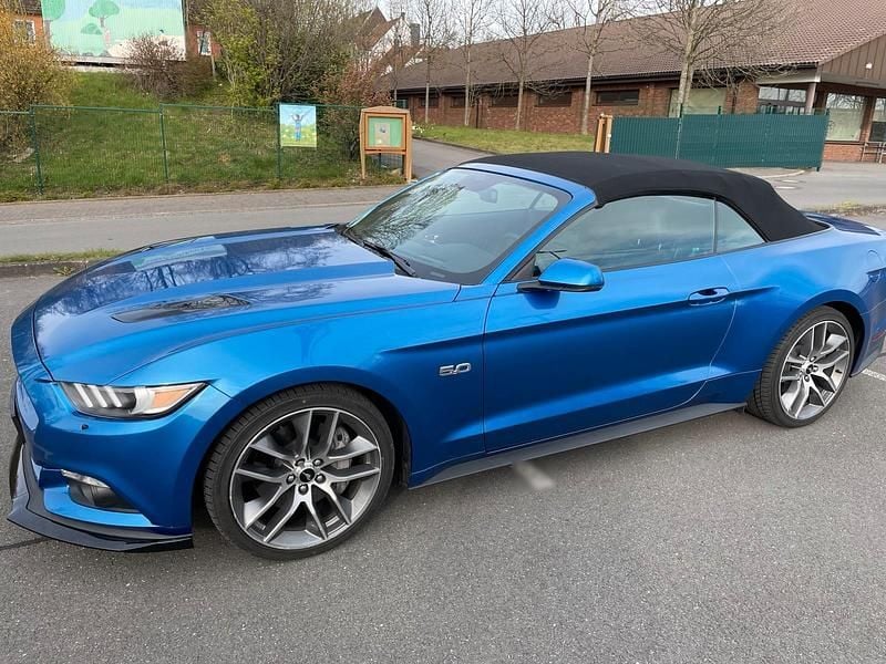 Gebraucht Ford Mustang GT 421 PS (309 kW) 2016 Blau Cabrio