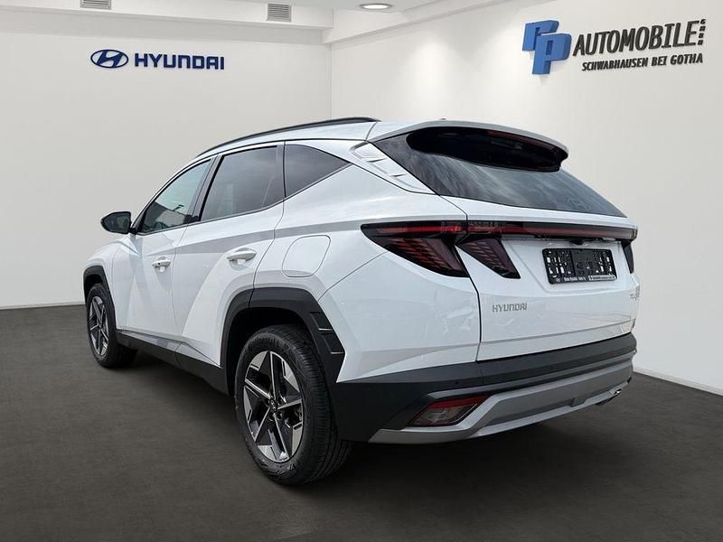 Gebraucht Hyundai Tucson Trend 160 PS (117 kW) 2024 Weiß SUV