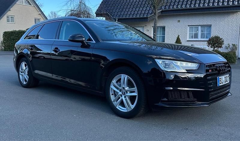 Gebraucht Audi A4 Sport 190 PS (139 kW) 2016 Schwarz Kombi