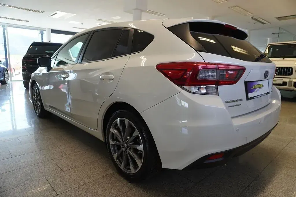 Gebraucht Subaru Impreza Exclusive+ 114 PS (83 kW) 2022 Weiß Limousine