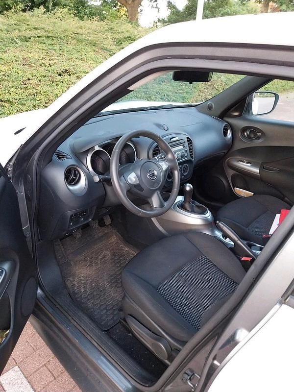 Gebraucht Nissan Juke 94 PS (69 kW) 2015 Weiß SUV