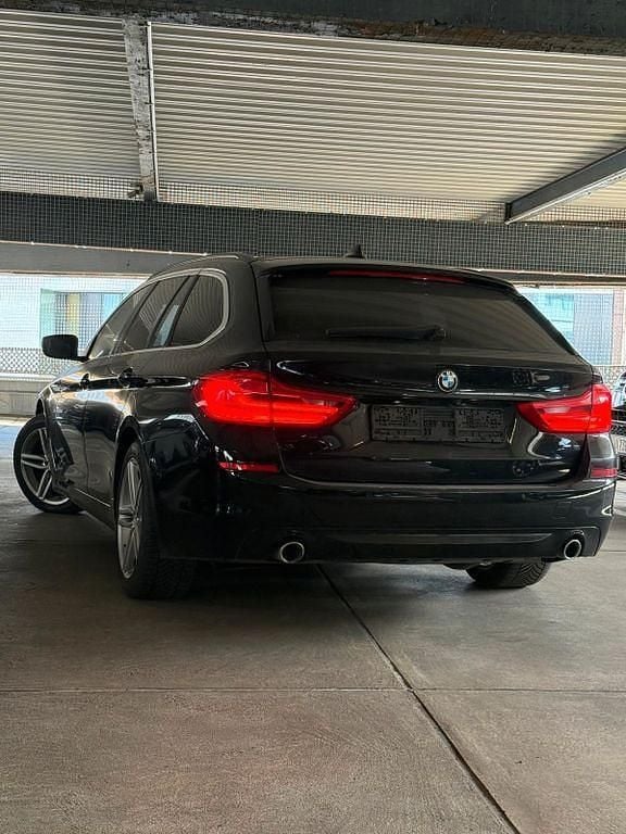 Second-hand BMW 520 190 CP (139 kW) 2019 Negru Break