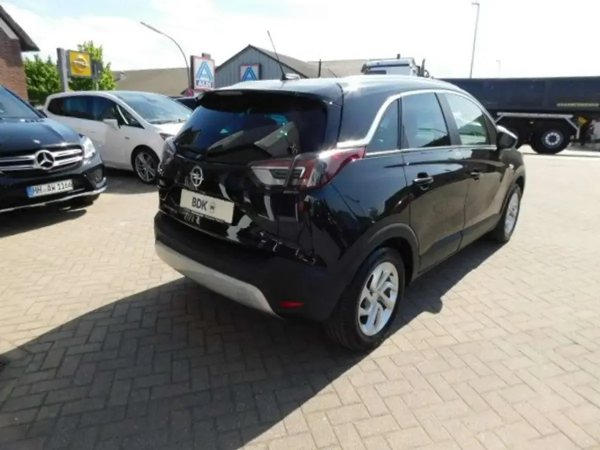 Gebraucht Opel Crossland X Innovation 120 PS (88 kW) 2019 Diamant schwarz/karbon schwarz SUV