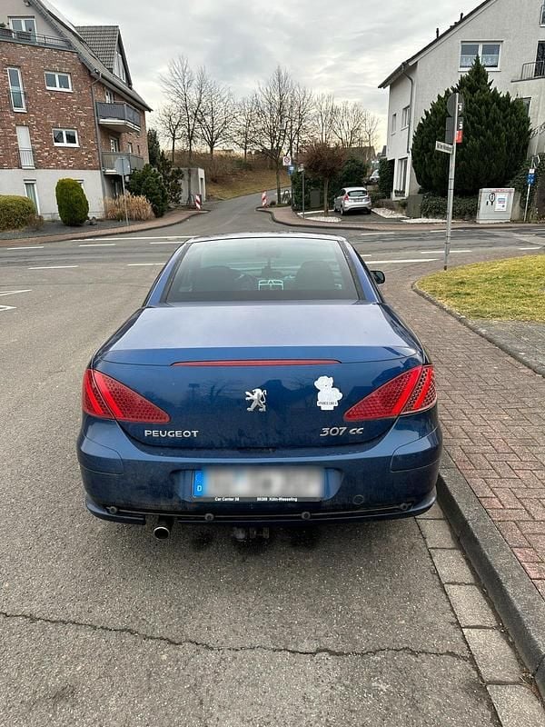 Gebraucht Peugeot 307 CC 136 PS (100 kW) 2004 Blau Cabrio