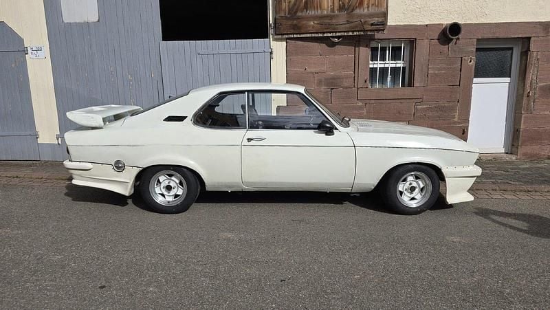 Gebraucht Opel Manta 180 PS (132 kW) 1979 Weiß Coupé