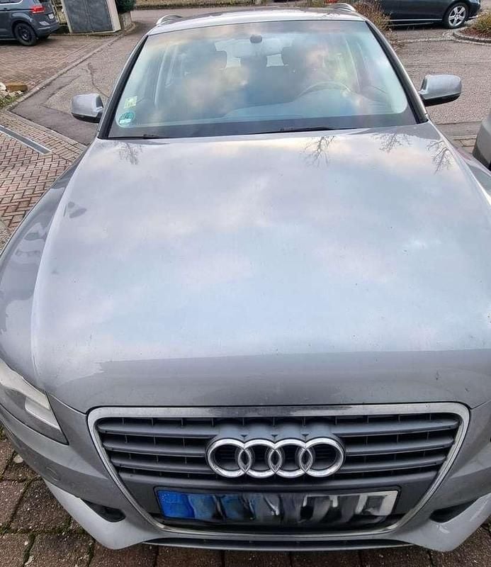Gebraucht Audi A4 Attraction 143 PS (105 kW) 2010 Grau Kombi