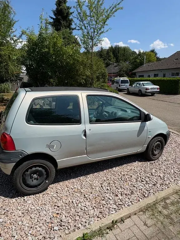 Gebraucht Renault Twingo 58 PS (42 kW) 2004 Grau Kleinwagen