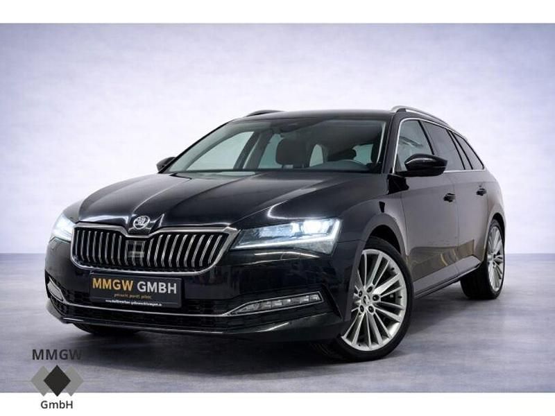 Gebraucht Skoda Superb Style 150 PS (110 kW) 2022 Schwarz Kombi