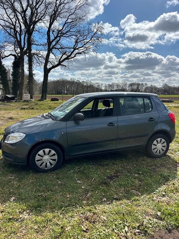 Gebraucht Skoda Fabia 60 PS (44 kW) 2010 Grau Kombi