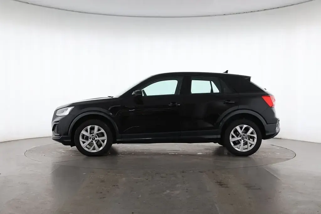 Gebraucht Audi Q2 Advanced Plus 150 PS (110 kW) 2025 Mythosschwarz SUV