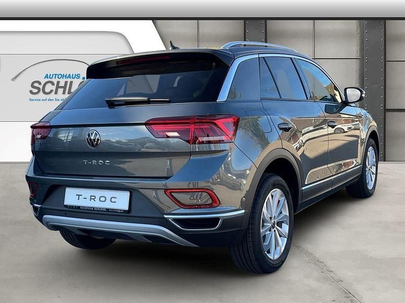 Gebraucht VW T-Roc Style 116 PS (85 kW) 2025 Grau SUV