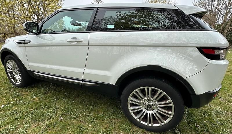 Używany Land Rover Range Rover evoque 240 KM (176 kW) 2012 Biały SUV