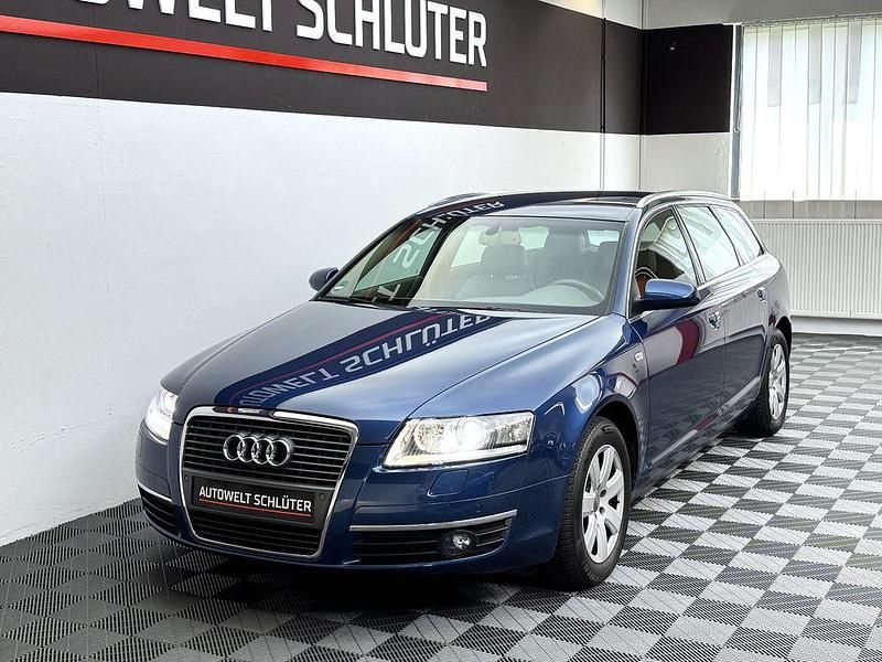 Blau Gebraucht 2005 Audi A6 Comfort Kombi | 10.999 € - Bild 1/4
