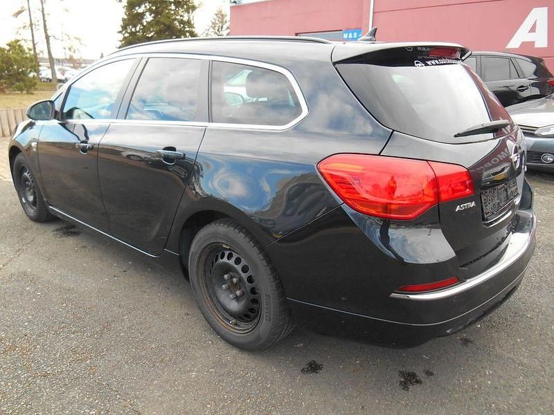Gebraucht Opel Astra OPC 120 PS (88 kW) 2014 Schwarz Kombi