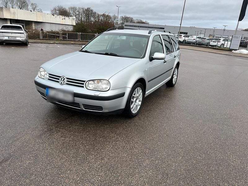 Gebraucht VW Golf IV 105 PS (77 kW) 2003 Silber Kombi