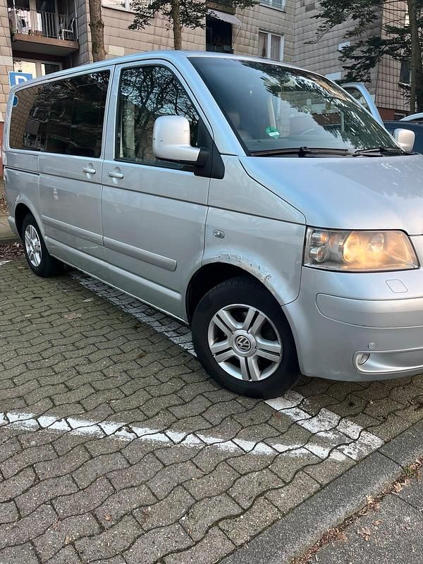 Grau Gebraucht 2006 VW T5 Van | 13.999 € (Teuer) - Bild 1/4