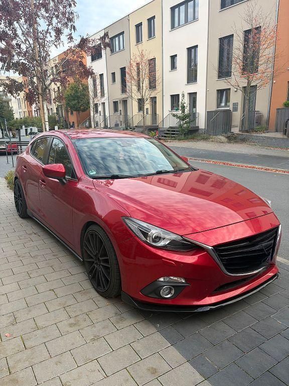 Rot Gebraucht 2013 Mazda 3 Sports-Line Limousine | 7.000 € (Superpreis) - Bild 1/4