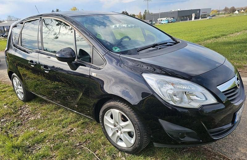 Gebraucht Opel Meriva Edition 120 PS (88 kW) 2010 Schwarz Van / Kleinbus
