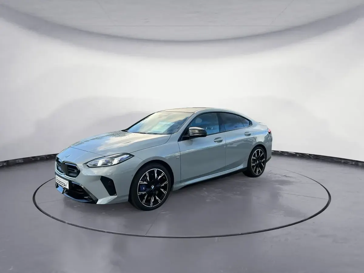 Gebraucht BMW M235 Performance 300 PS (220 kW) 2025 Grau Coupé