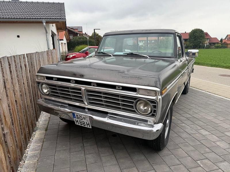 Gebraucht Ford F250 215 PS (158 kW) 1973 Grau Pickup