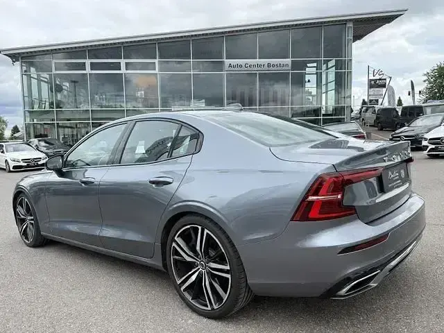 Gebraucht Volvo S60 R-Design 250 PS (183 kW) 2019 Grau Limousine