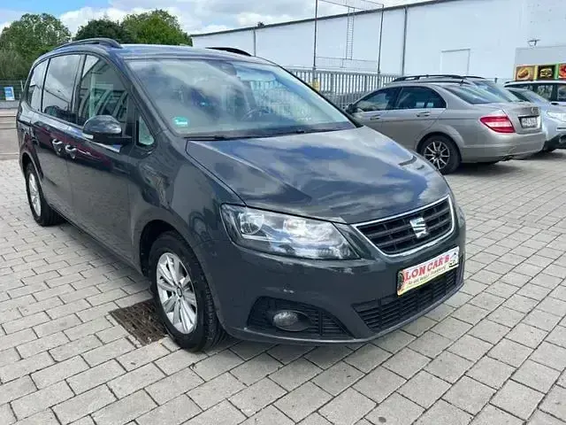 Gebraucht Seat Alhambra Style 173 PS (127 kW) 2017 Grau Van / Kleinbus