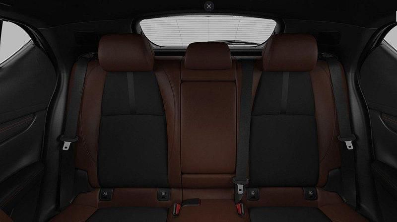 Neu Mazda 3 Nagisa 140 PS (102 kW) 2026 Polymetal gray Limousine