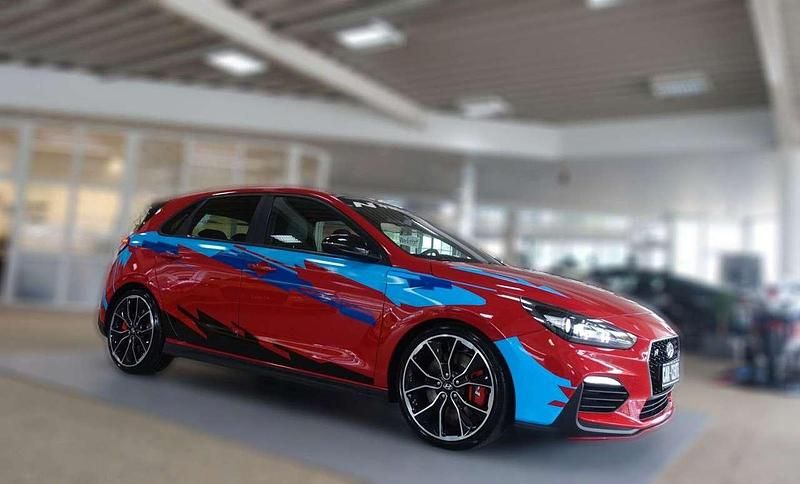 Engine red Gebraucht 2019 Hyundai i30 N Performance Limousine | 19.250 € (Superpreis) - Bild 1/3