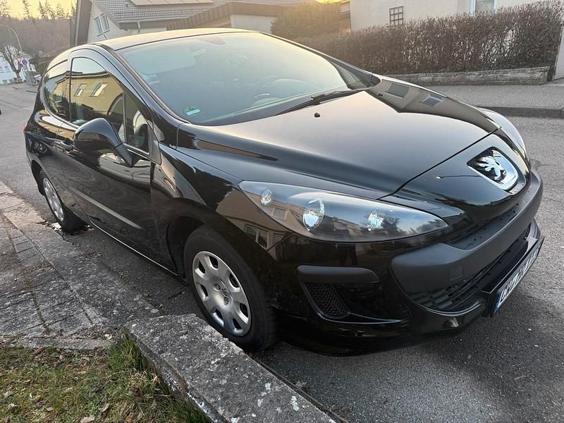 Gebraucht Peugeot 308 120 PS (88 kW) 2010 Schwarz Kleinwagen