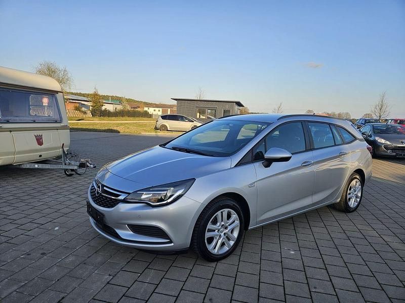 Gebraucht Opel Astra 136 PS (100 kW) 2019 Silber Kombi