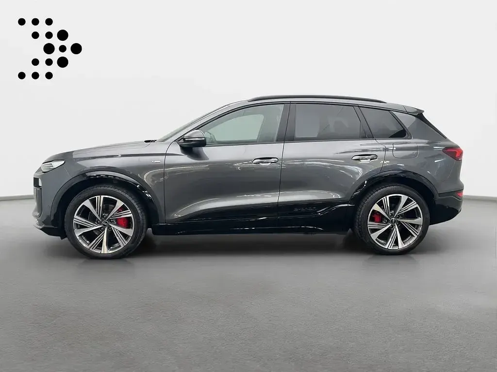 Gebraucht Audi Q6 e-tron Performance 225 kW (306 PS) 2025 Daytonagrau perleffekt SUV