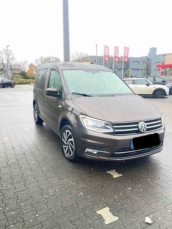 Braun Gebraucht 2019 VW Caddy Van / Kleinbus | 17.600 € (Fairer Preis) - Bild 1/4