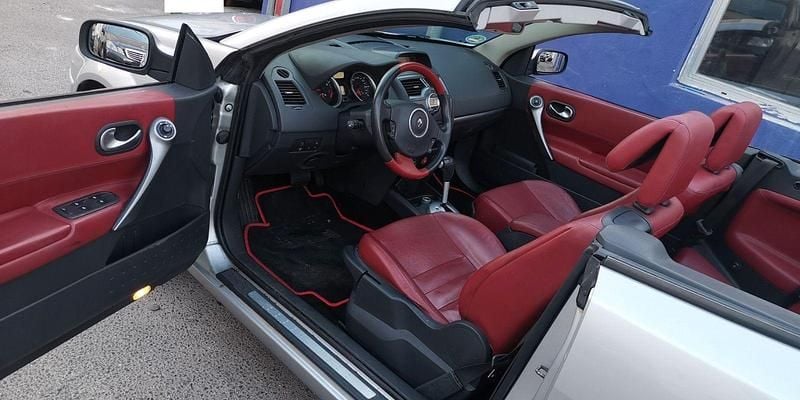 Gebraucht Renault Mégane Cabriolet 131 PS (96 kW) 2007 Silber Cabrio