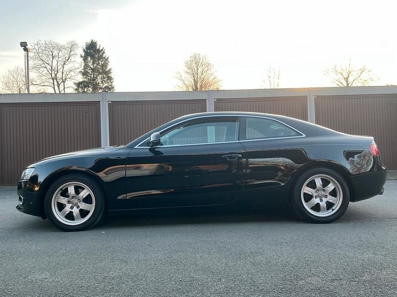 Gebraucht Audi A5 Sport 179 PS (131 kW) 2009 Schwarz Coupé
