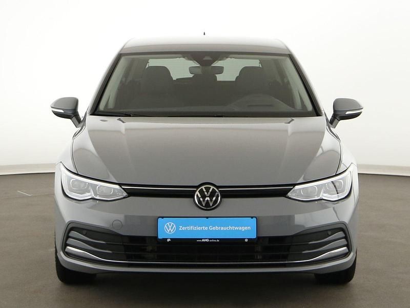 Gebraucht VW Golf VIII Active 150 PS (110 kW) 2023 Grau Limousine