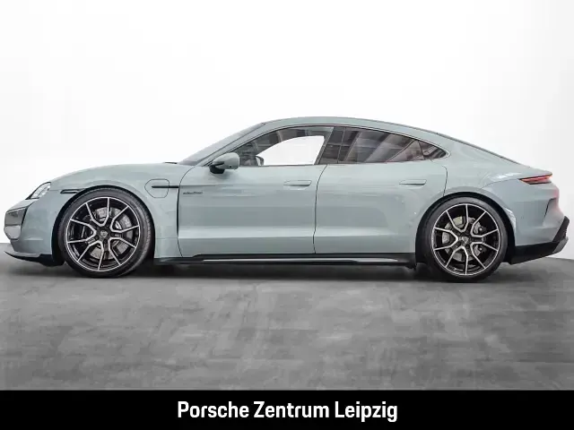 Gebraucht Porsche Taycan Turbo 650 kW (884 PS) 2025 Gruen Limousine