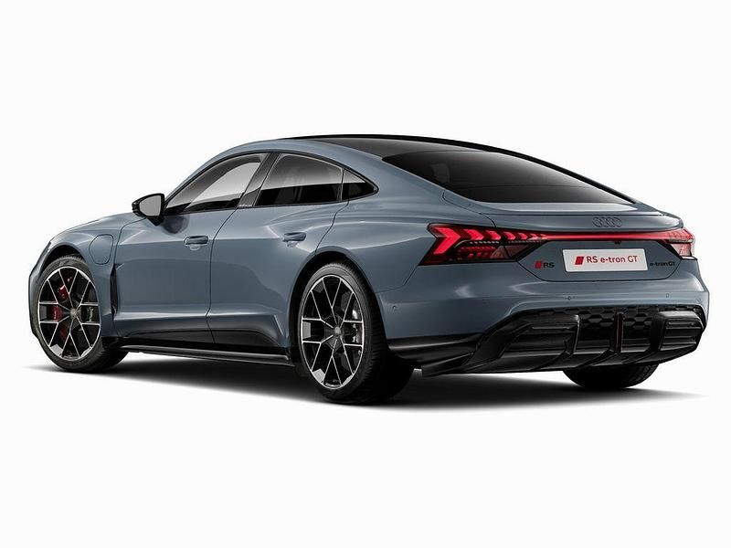 Gebraucht Audi e-tron GT quattro Ambiente 570 kW (775 PS) 2024 Grau Limousine