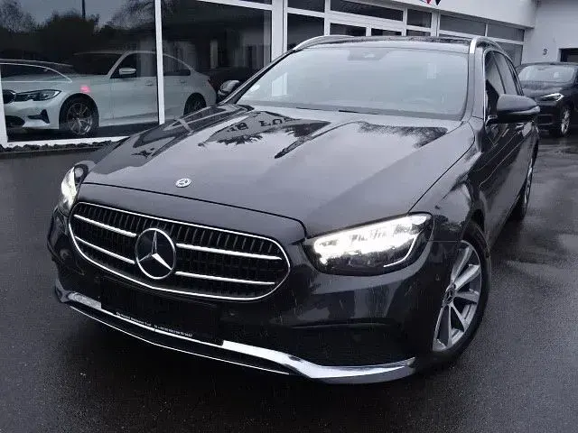 Occasion Mercedes E200 160 ch (117 kW) 2021 Gris Berline