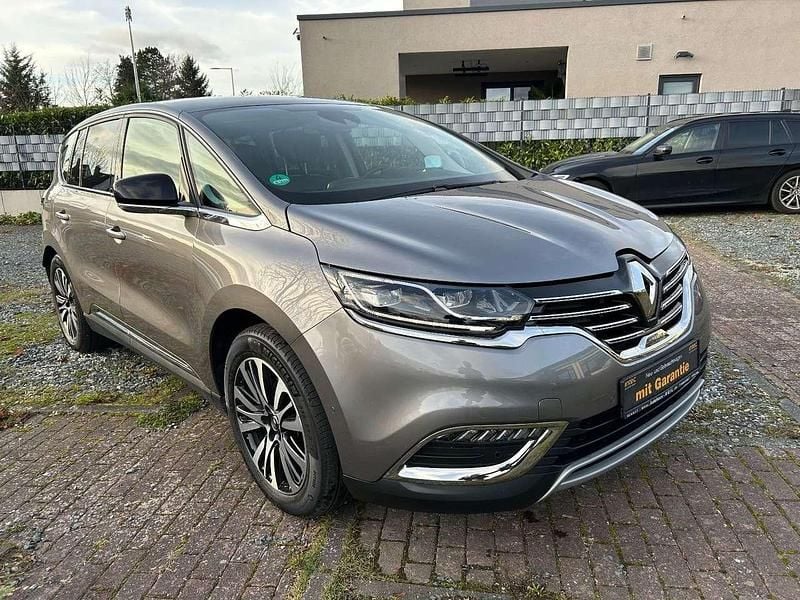 Grau Gebraucht 2018 Renault Espace Initiale Paris Van / Kleinbus | 21.990 € (Guter Preis) - Bild 1/4