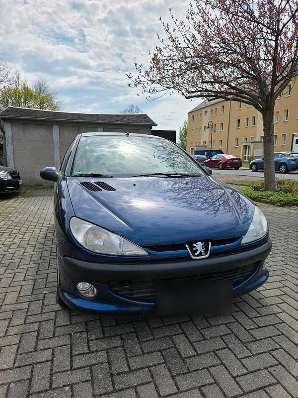 Second-hand Peugeot 206 75 CP (55 kW) 2000 Hatchback