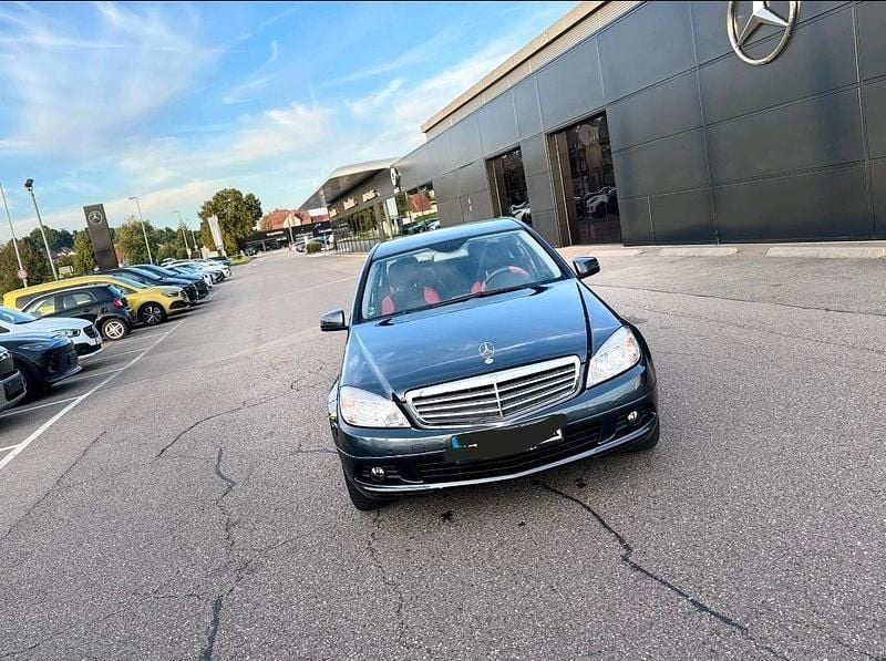Grau Gebraucht 2008 Mercedes C200 Limousine | 6.100 € (Guter Preis) - Bild 1/4