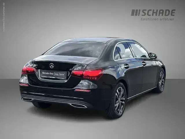 Gebraucht Mercedes A180 Progressive 136 PS (100 kW) 2025 Schwarz Limousine