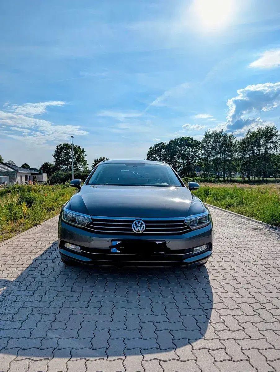 Gebraucht VW Passat 150 PS (110 kW) 2016 Grau Kombi
